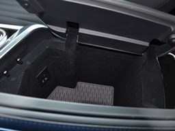 上汽MAXUS G90內飾圖片