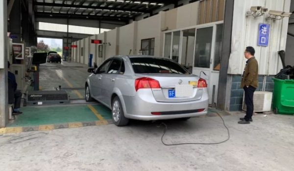 私家車多久年檢一次 需要在兩年時間年檢一次