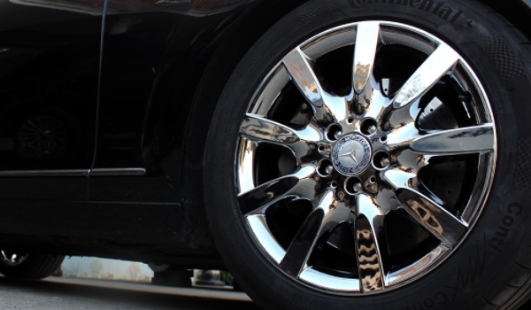 鋼輪轂有必要換鋁合金輪轂嗎 沒有必要(掉之后可以更換鋁合金)