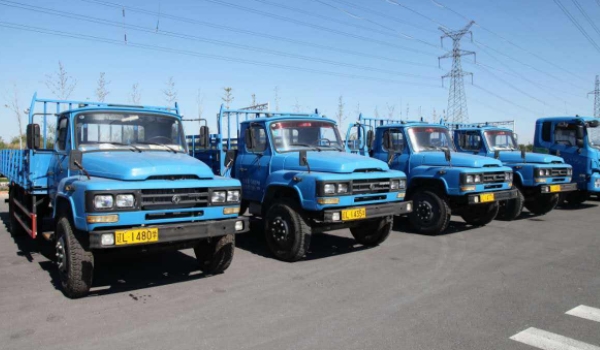 b2駕照年齡限制多少歲 20周歲到60周歲以下(50歲以上不能報考)