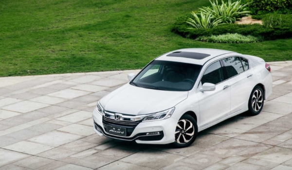 本田accord是什么車 是本田品牌旗下的雅閣車型(廣汽本田生產(chǎn))