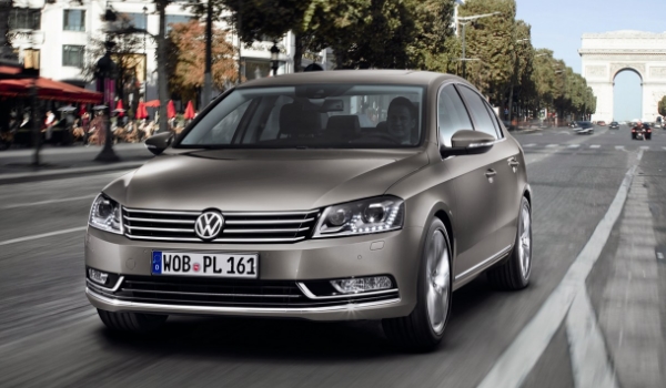 帕薩特車屬于什么檔次 屬于是B級車(廠商指導價格為18.19萬元到25.29萬元)