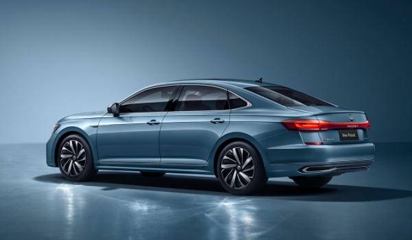 帕薩特車屬于什么檔次 屬于是B級車(廠商指導價格為18.19萬元到25.29萬元)