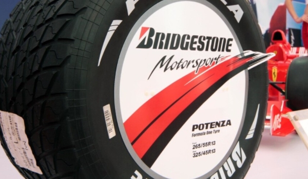 普利司通輪胎怎么樣 平整度低、排水性好、附著力很好(價格適中)