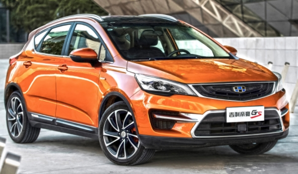 帝豪gs怎么樣 配置高、油耗低、空間寬敞(百公里油耗5.9-6.1L)