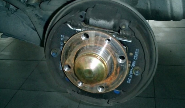 碟剎和鼓剎哪個安全 碟剎使用效果更安全(重量輕、散熱塊)