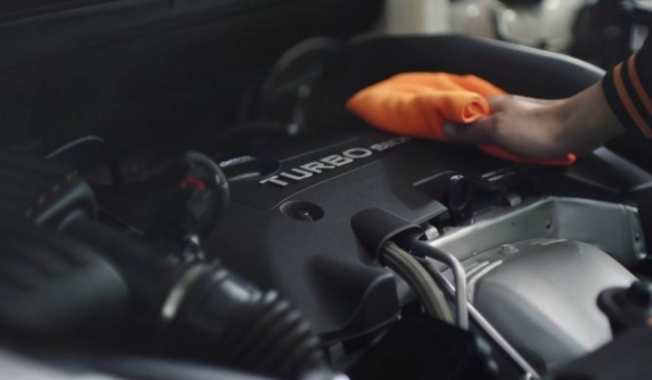 新車多少公里保養 5000公里到10000公里保養一次(有保養提示燈)