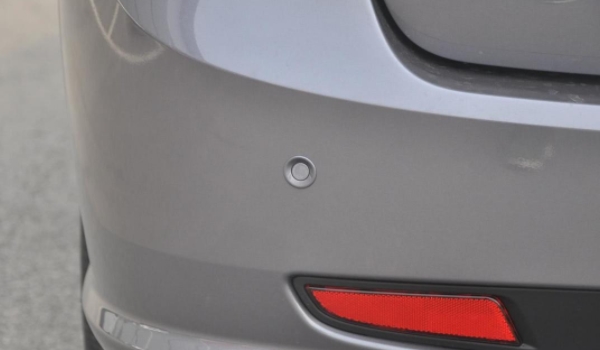 倒車雷達多少錢 300元到700元之間（看具體的品牌）