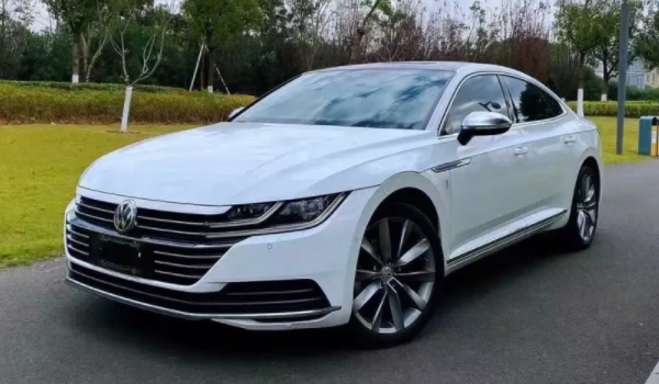 大眾cc怎么樣 車內設計顏值較高、行駛穩定性好、加速動力強