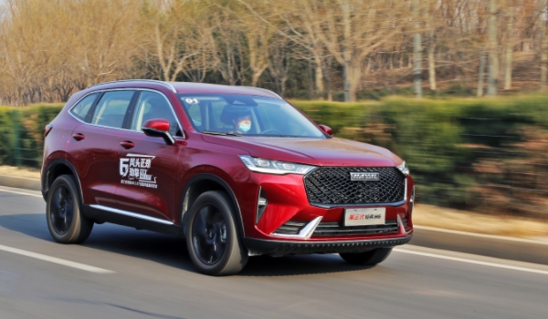 哈佛h6怎么樣 車身外觀霸氣、內飾材質好、舒適度較高