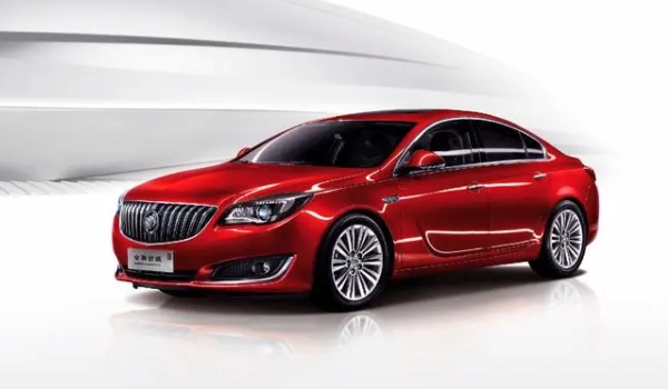 別克君威怎么樣 車身軸距長、內(nèi)部空間寬敞(動(dòng)力強(qiáng)勁)