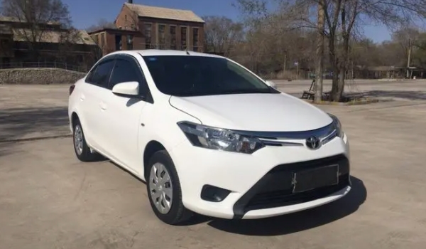 豐田威馳怎么樣 前臉刷氣、車身偏運動、保量保值率高