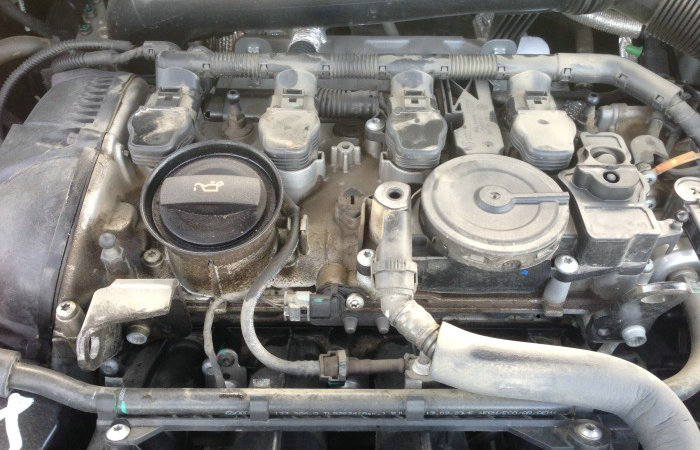 大眾發(fā)動機(jī)漏機(jī)油是什么原因