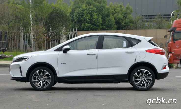 帝豪gse續航里程怎么調出來