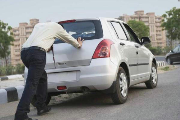 電瓶沒電了車發動不了怎么辦