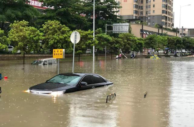 水到車輪一半了車內會進水嗎