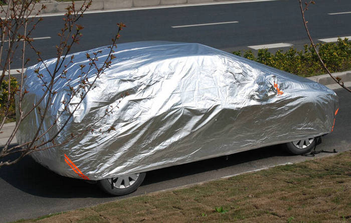 車罩黑色和銀色哪個防曬