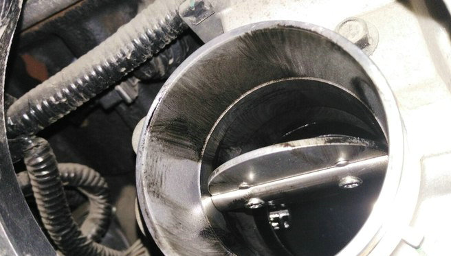 汽車節氣門怎么清洗