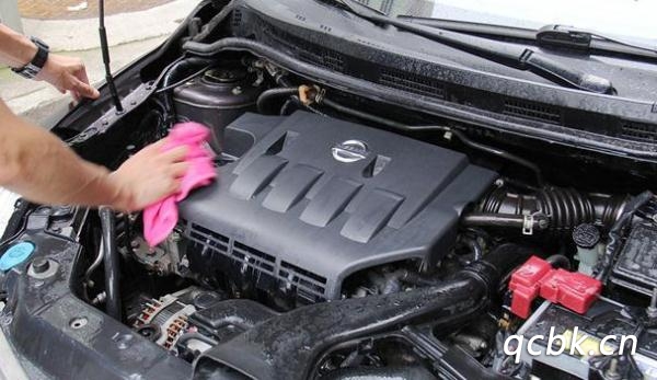 發動機艙清洗流程是什么