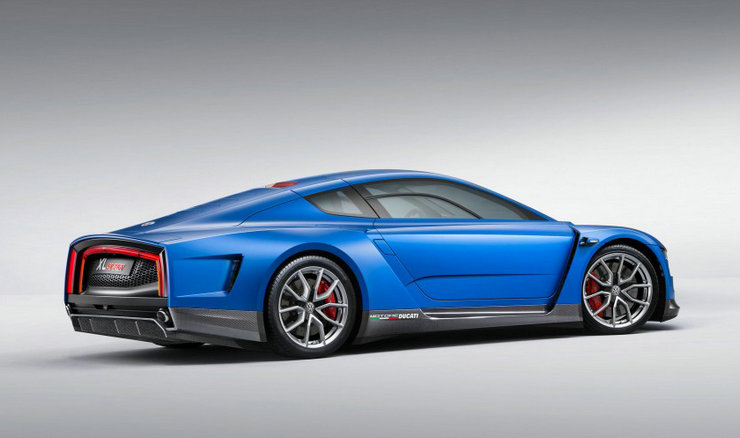 整車噴漆和整車貼膜區別在哪