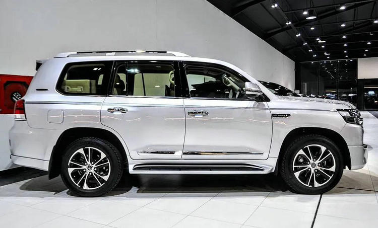 霸道豐田和陸地巡洋艦的區別