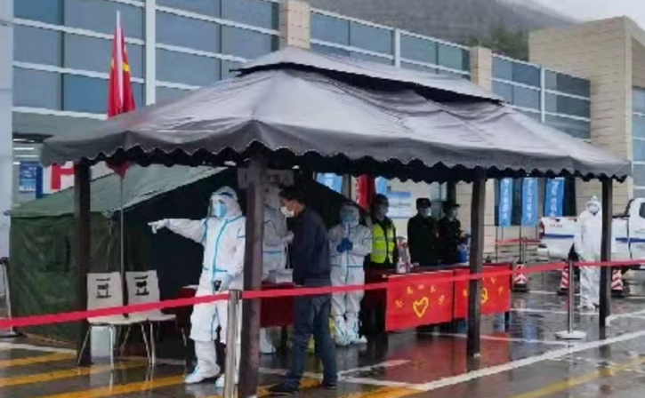 現在高速路口查核酸檢測嗎