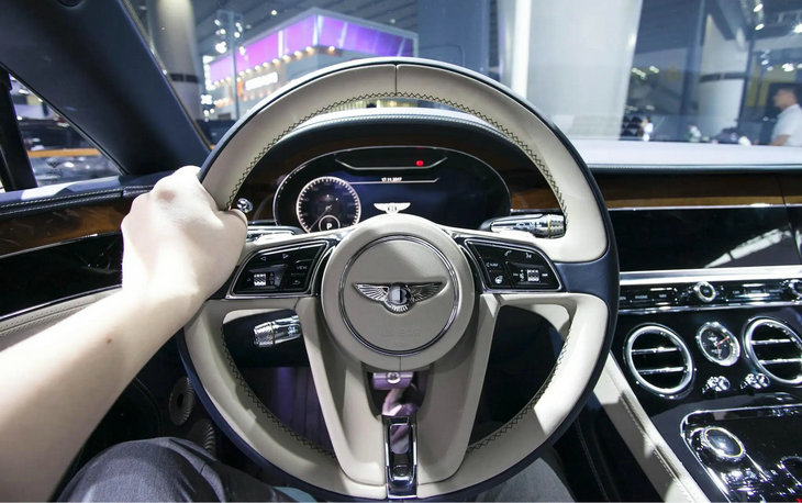 汽車方向盤轉動異響是怎么回事