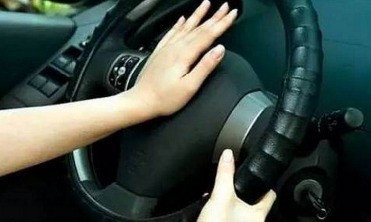 汽車喇叭忽然就不響了的原因