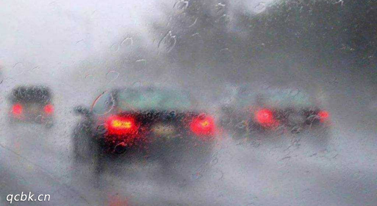 車(chē)外霧氣如何快速消除