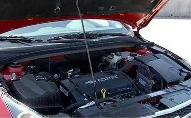 發動機爆缸原因有哪些