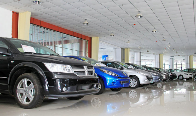 全款買車去4s店好還是汽貿好