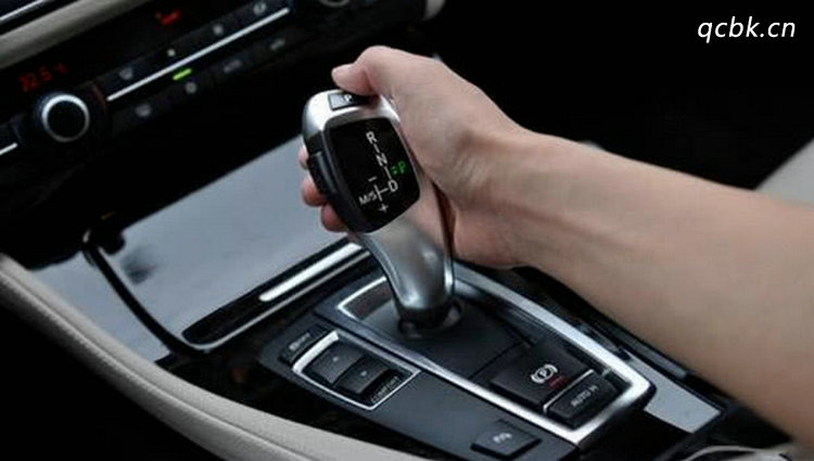 自動(dòng)擋前驅(qū)車(chē)怎么漂移