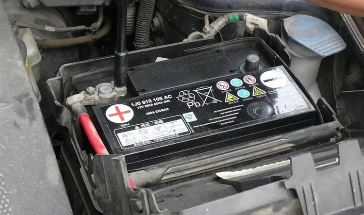 電瓶電量不足發動機會亮故障燈嗎