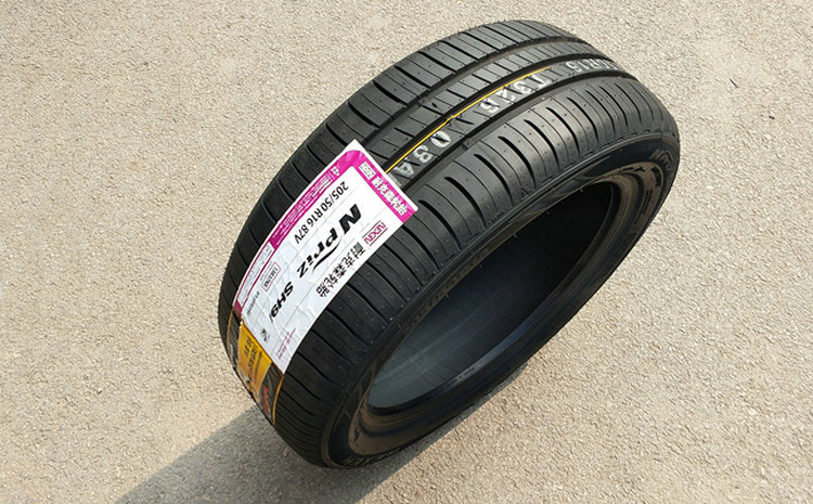 回力輪胎和米其林輪胎哪個好