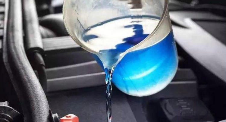 防凍液六年沒換對發動機有影響嗎