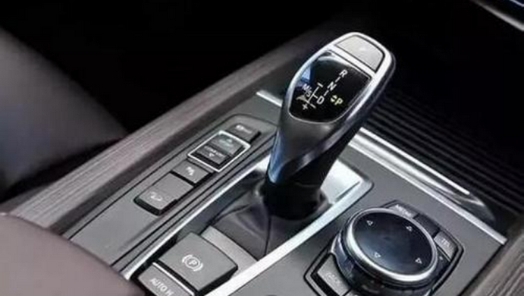 自動擋車輛的優(yōu)缺點(diǎn)有哪些