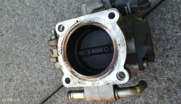 清洗完節氣門后怠速不穩是怎么回事