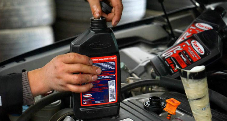 汽車(chē)換機(jī)油大概要多長(zhǎng)時(shí)間