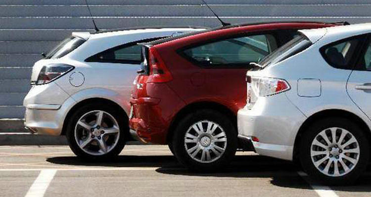 三廂車和四廂車有什么區別