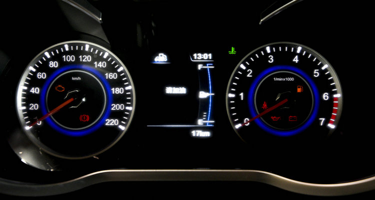 儀表盤不亮車子無法啟動什么原因