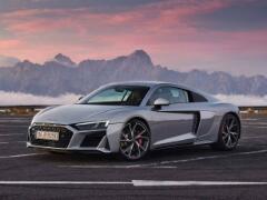 賽車公路上的超級跑車 奧迪r8價格多少