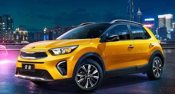 起亞奕跑CVT版,綜合油耗為5.7L/100km