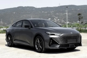 長安uni-v保值率怎么樣 前五年保值率47%(二手車成交價11萬)