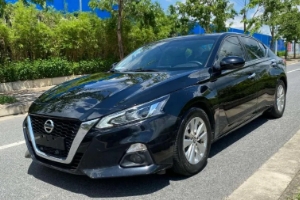 天籟保值率怎么樣 中型車排名第16(二手車成交價(jià)3萬起)