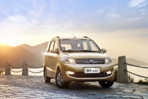 東風風光3300報價,在售風光330報價4萬起