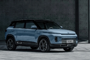 吉利icon怎么樣?三缸動力充足油耗節省（乘儲空間夠用）