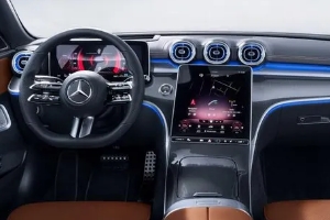 奔馳c級內飾圖片,極具科技感和質感