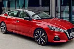 日產天籟輪胎多久換一次 每行駛8萬公里更換一次(4-5年左右)