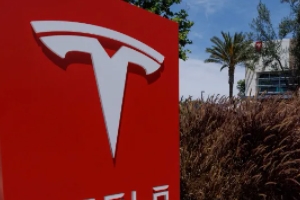 特斯拉屬于什么檔次 屬于高端汽車品牌(是純電動車輛)