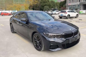 寶馬3系325lim曜夜運(yùn)動(dòng)款落地價(jià) 寶馬3系325lim曜夜運(yùn)動(dòng)款落地38.18萬元